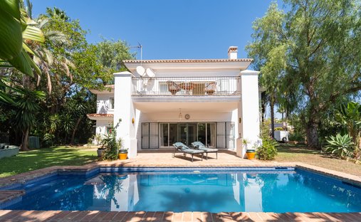 Villa in Marbella, Andalusien, Spanien 1