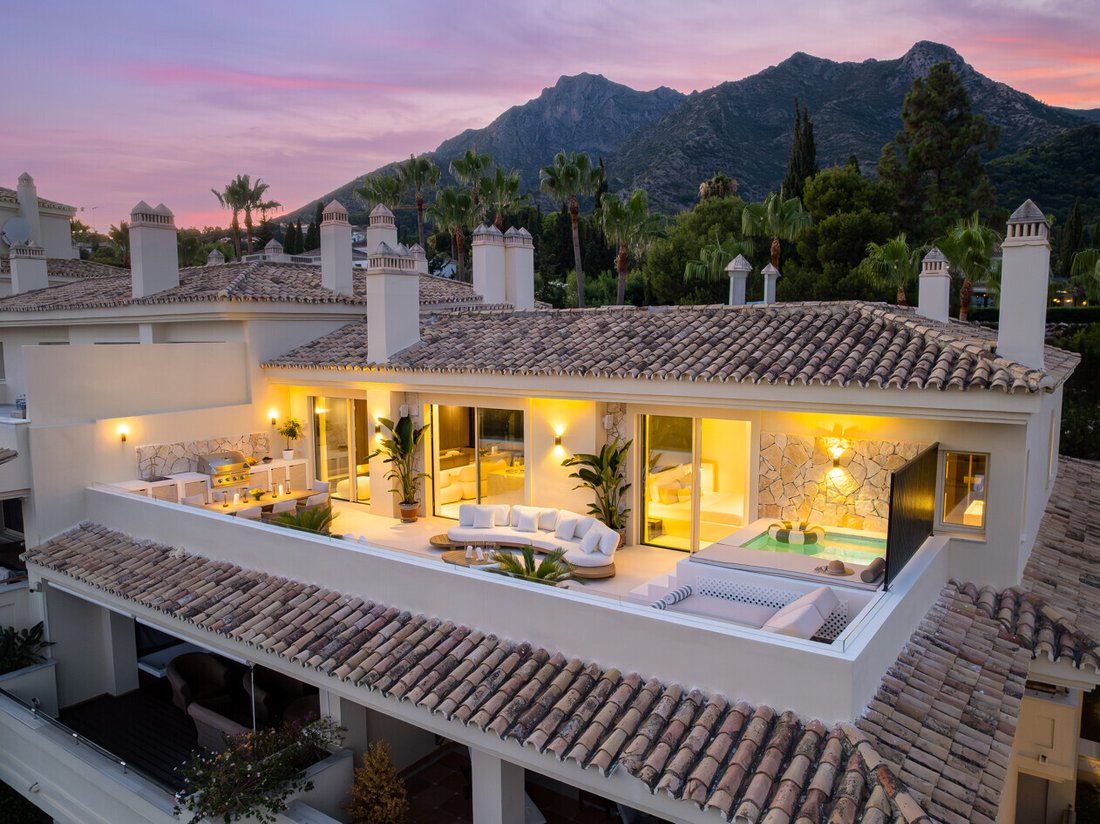 Penthouse in Marbella, Andalusia, Spain 2 - 18926084