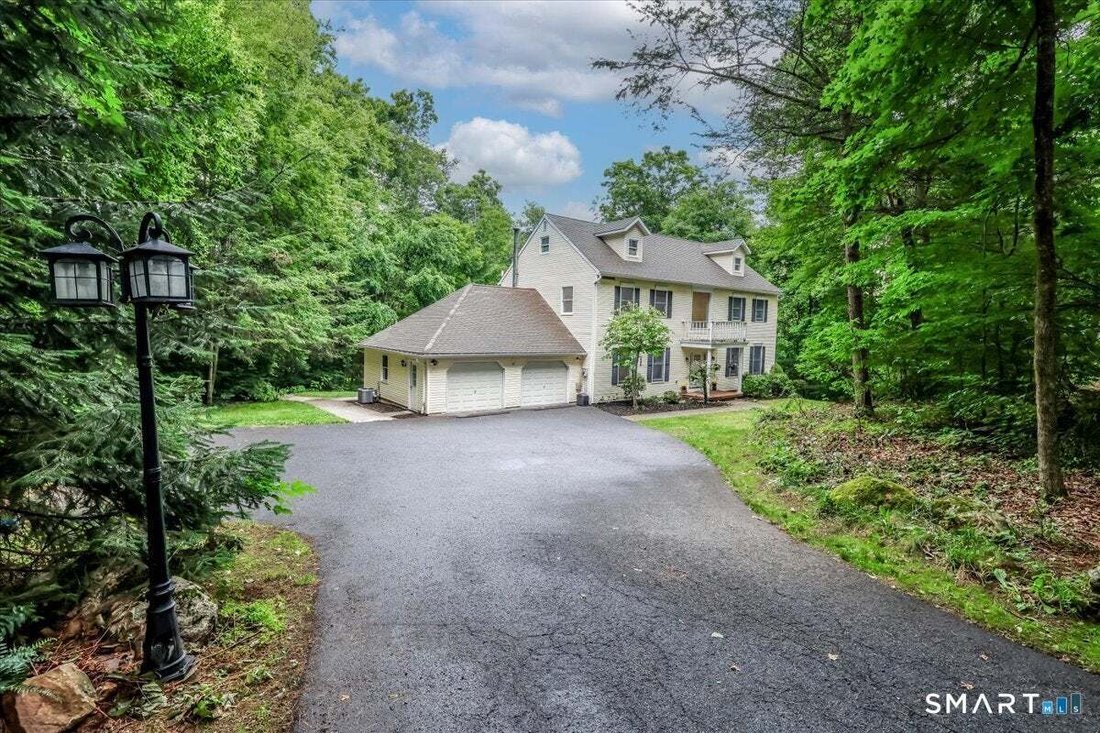 House in Brookfield, Connecticut, United States 2 - 18924949