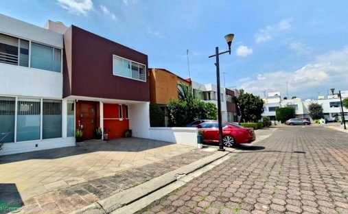 House in Santa Catarina Yecahuitzotl, Mexico City, Mexico 1