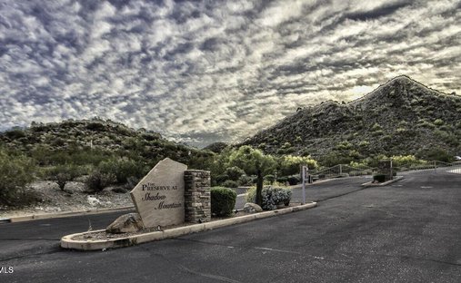 Land in Phoenix, Arizona, United States 1