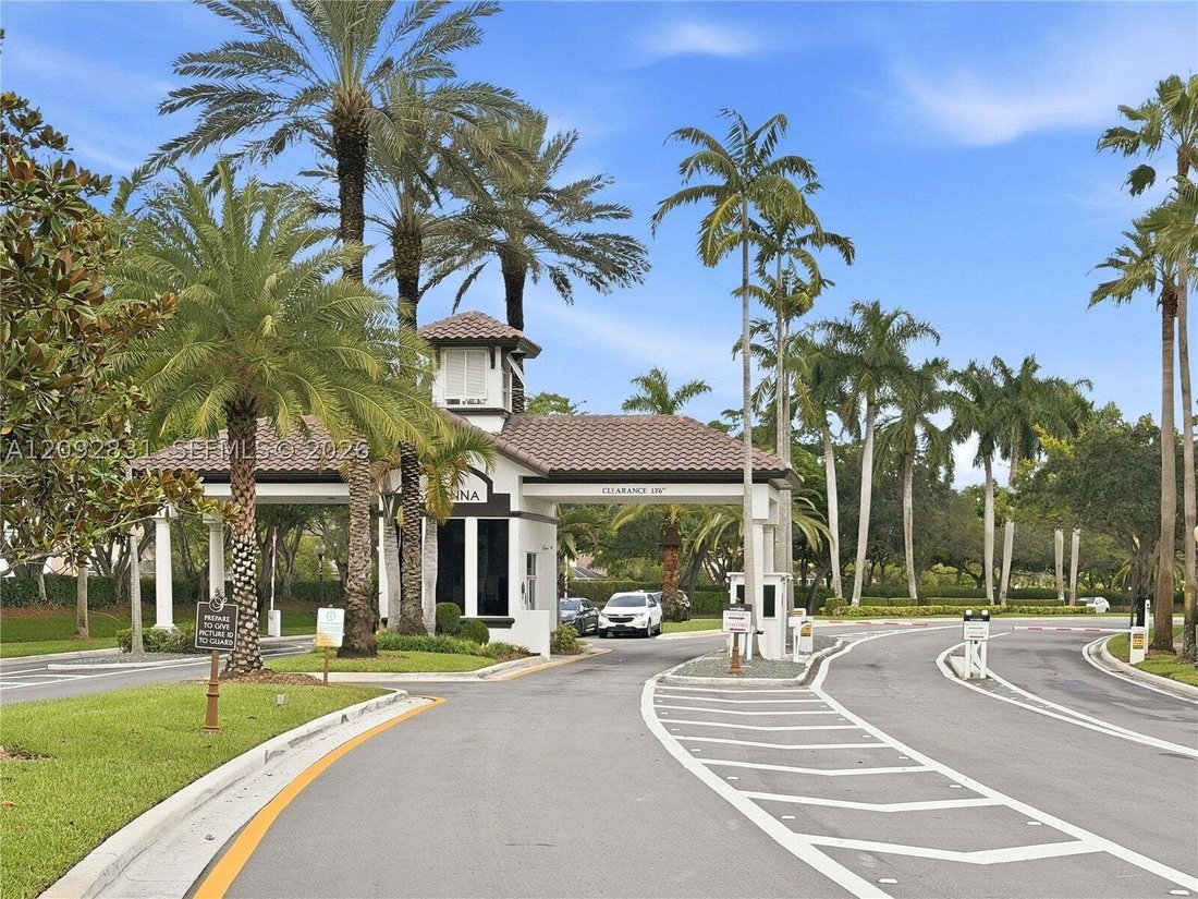 House in Weston, Florida, United States 2 - 18926113