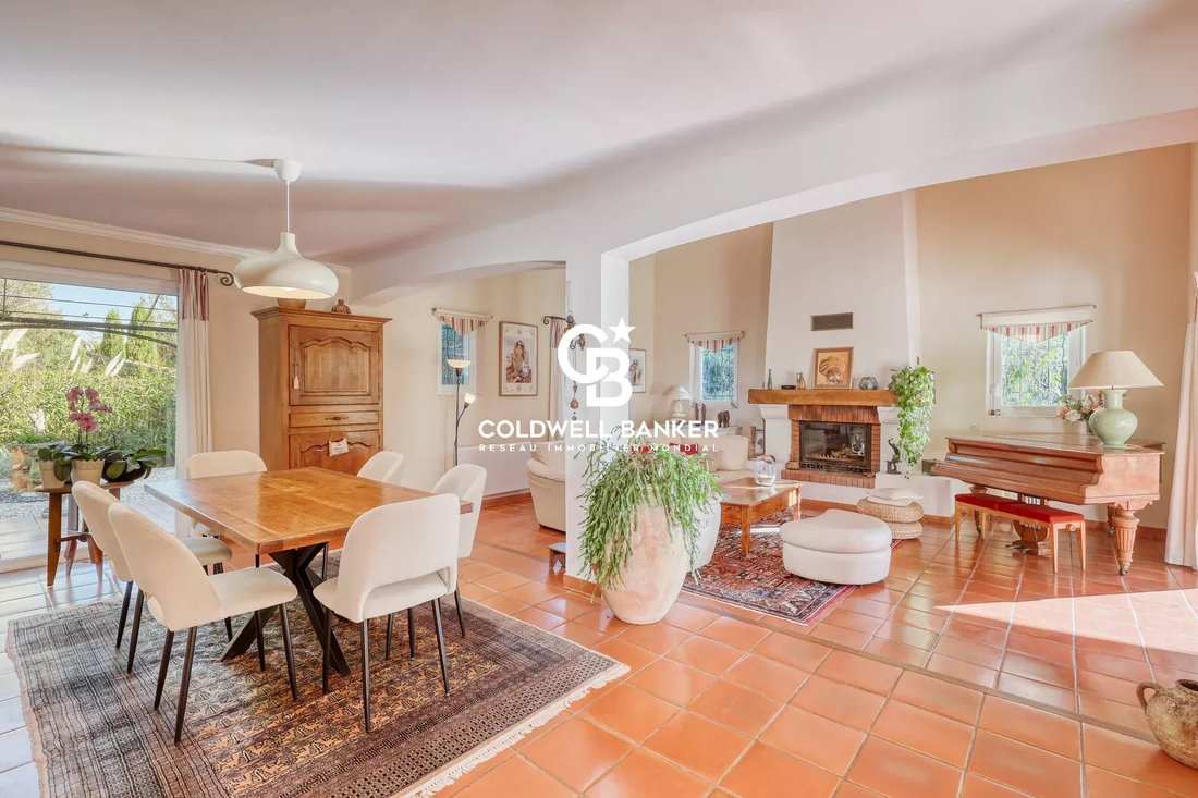 Villa a Nord, Cogolin, Francia 2 - 18923825