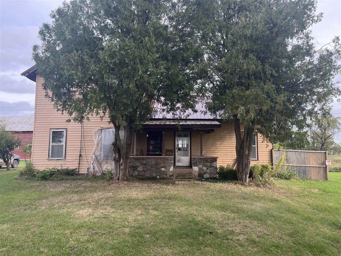 House in Blanchard, Michigan, United States 5 - 18926510