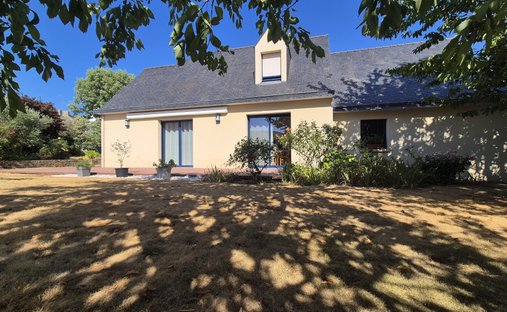House in Clohars-Carnoët, Brittany, France 1