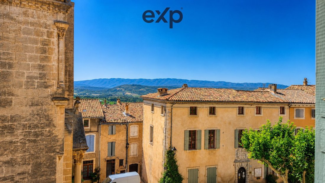 House in Saint-Saturnin-lès-Apt, Provence-Alpes-Côte d'Azur, France 5 - 18539029
