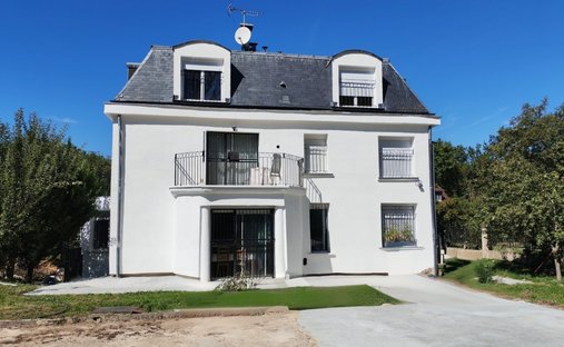 House in Centre, Triel-sur-Seine, France 1