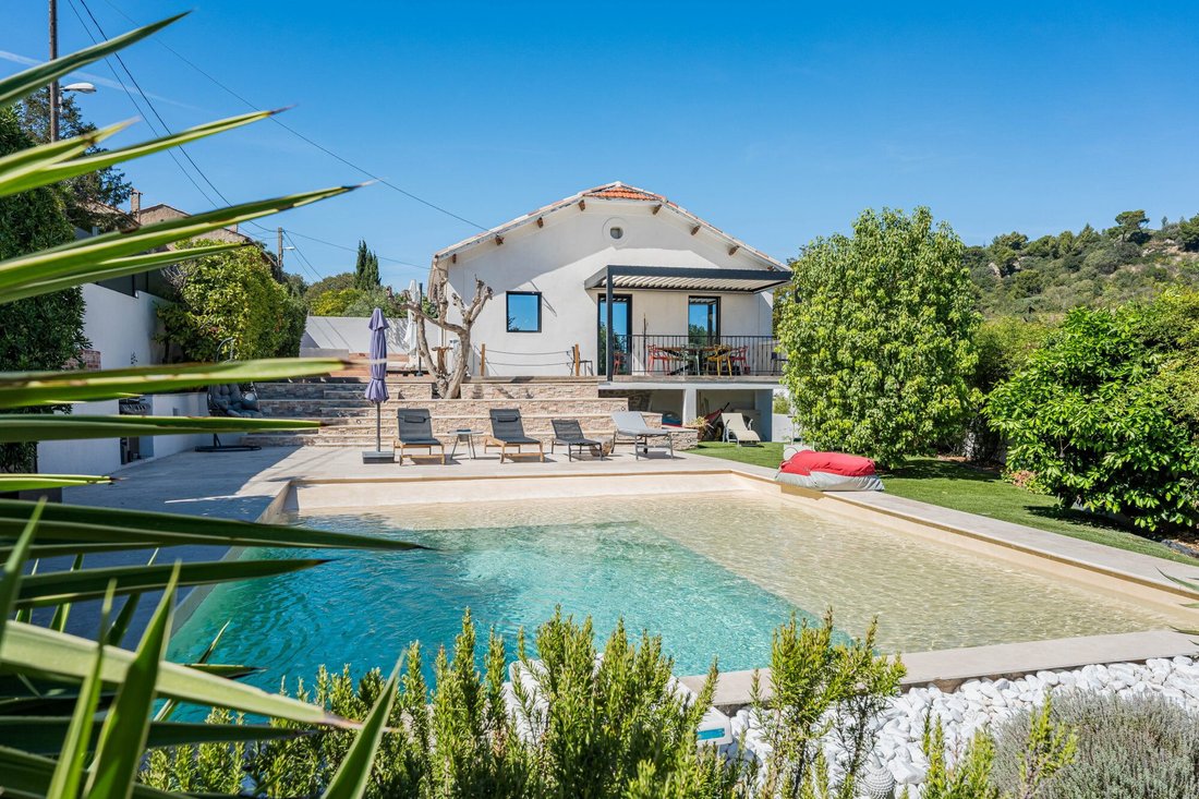 Villa in La Valentine, Marseille, Provence-Alpes-Côte d'Azur 1 - 18930025