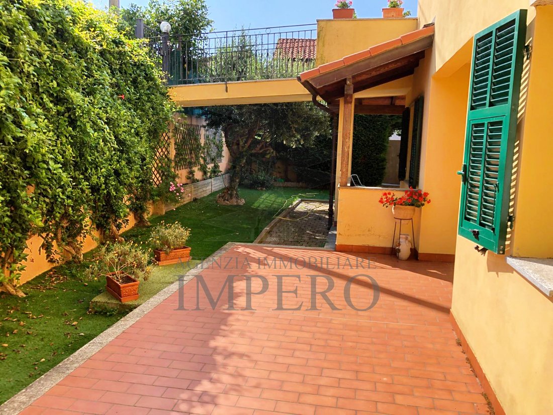 House in Centro Città, Ventimiglia, Liguria 1 - 18925738