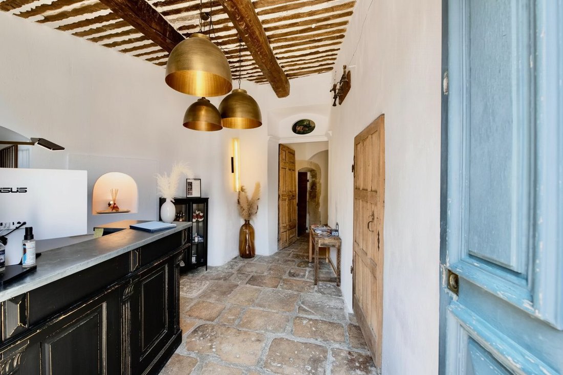 House in Beaumettes, Provence-Alpes-Côte d'Azur, France 2 - 17413278