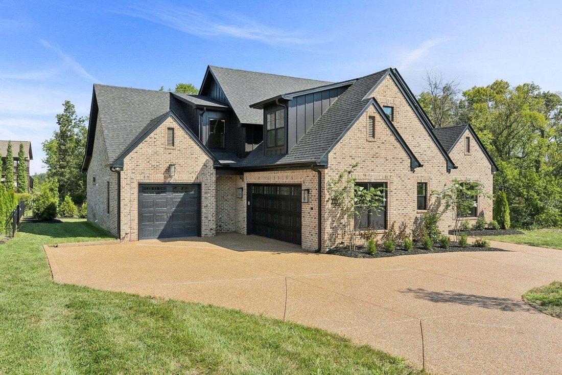 House in Lebanon, Tennessee, United States 1 - 18925410