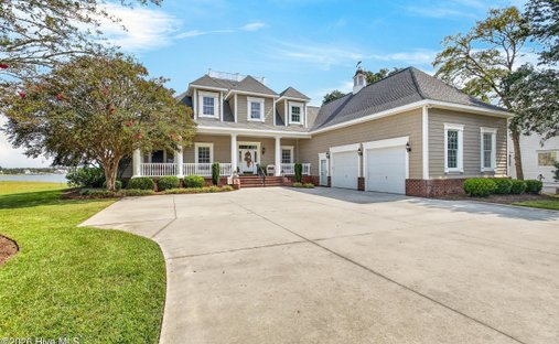 House in Cedar Point, North Carolina, United States 1