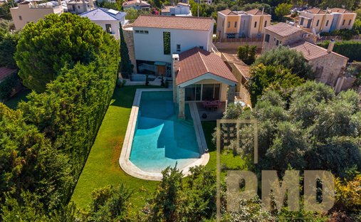 Villa in Vari, Attica, Greece 1