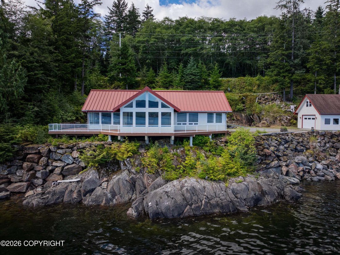 House in Ketchikan, Alaska, United States 5 - 18925732
