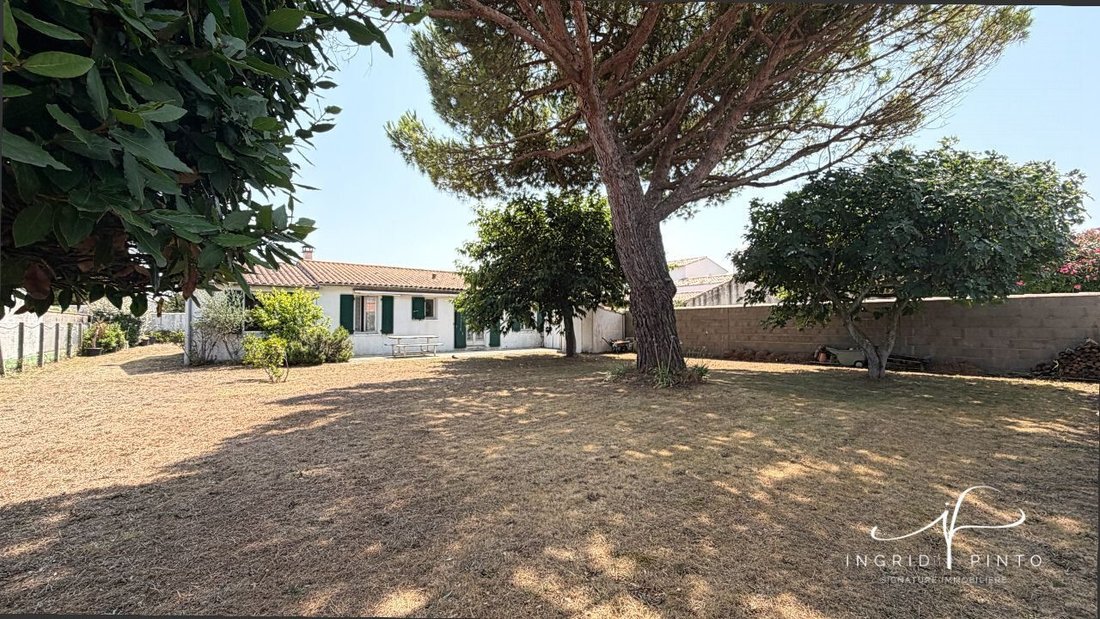 House in Ars-en-Ré, Nouvelle-Aquitaine, France 3 - 18604075