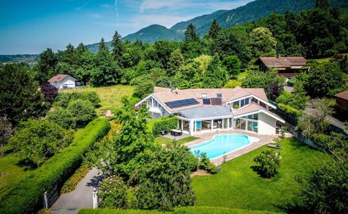 Villa in Fessy, Auvergne-Rhône-Alpes, France 1