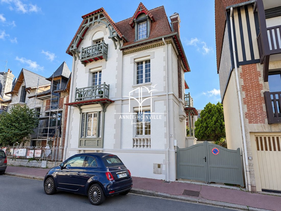 Villa in Deauville, Normandy, France 1 - 18927985