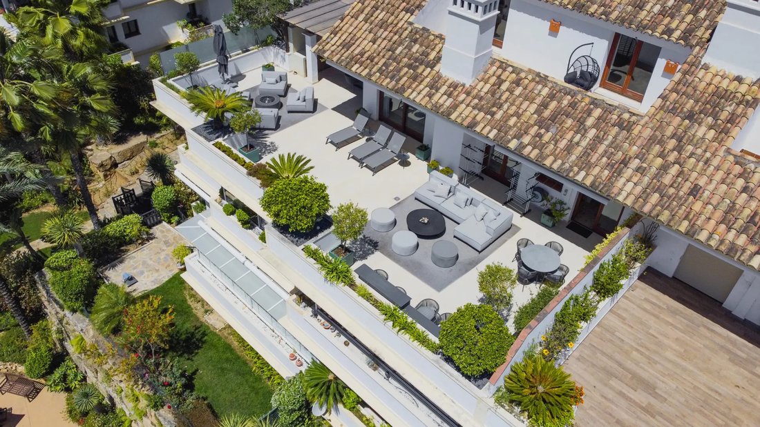 Penthouse in Marbella, Andalusia, Spain 3 - 18926985