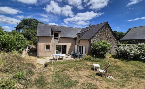 House in Clohars-Carnoët, Brittany, France 1
