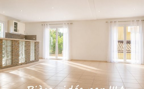 Villa in Centre Ville, Clermont-l'Hérault, France 1
