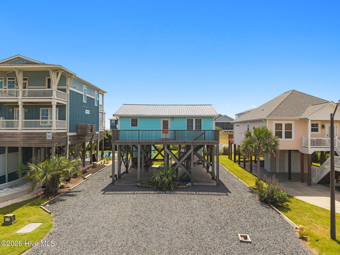 House in Oak Island, North Carolina, United States 5 - 18927735