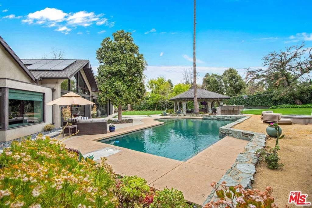 House in Los Angeles, California, United States 4 - 18925008