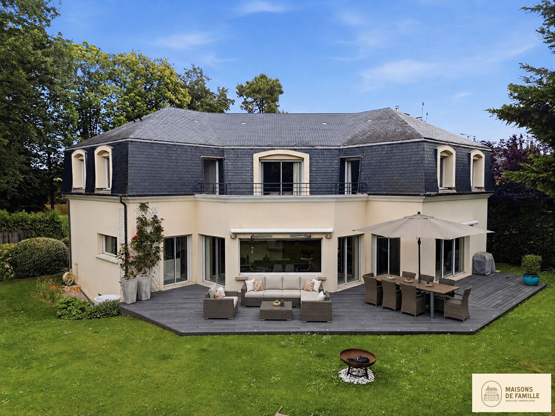 Villa in La Châtaigneraie-La Feuillaume Sud, La Celle-Saint-Cloud, Frankreich 2 - 18924302