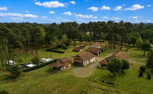 House in Saint-Julien-en-Born, Nouvelle-Aquitaine, France 1