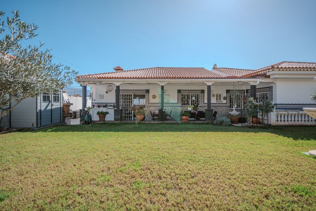 Villa in Arona, Canary Islands, Spain 1 - 15354852
