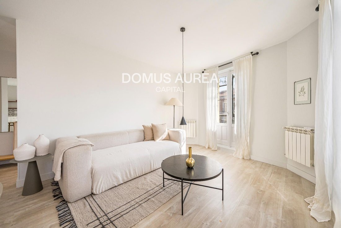 Wohnung in Chamberí, Madrid, Spanien 2 - 18923744