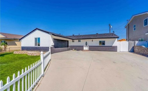 House in Cypress, California, United States 1