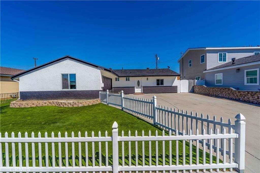 House in Cypress, California, United States 2 - 18926260
