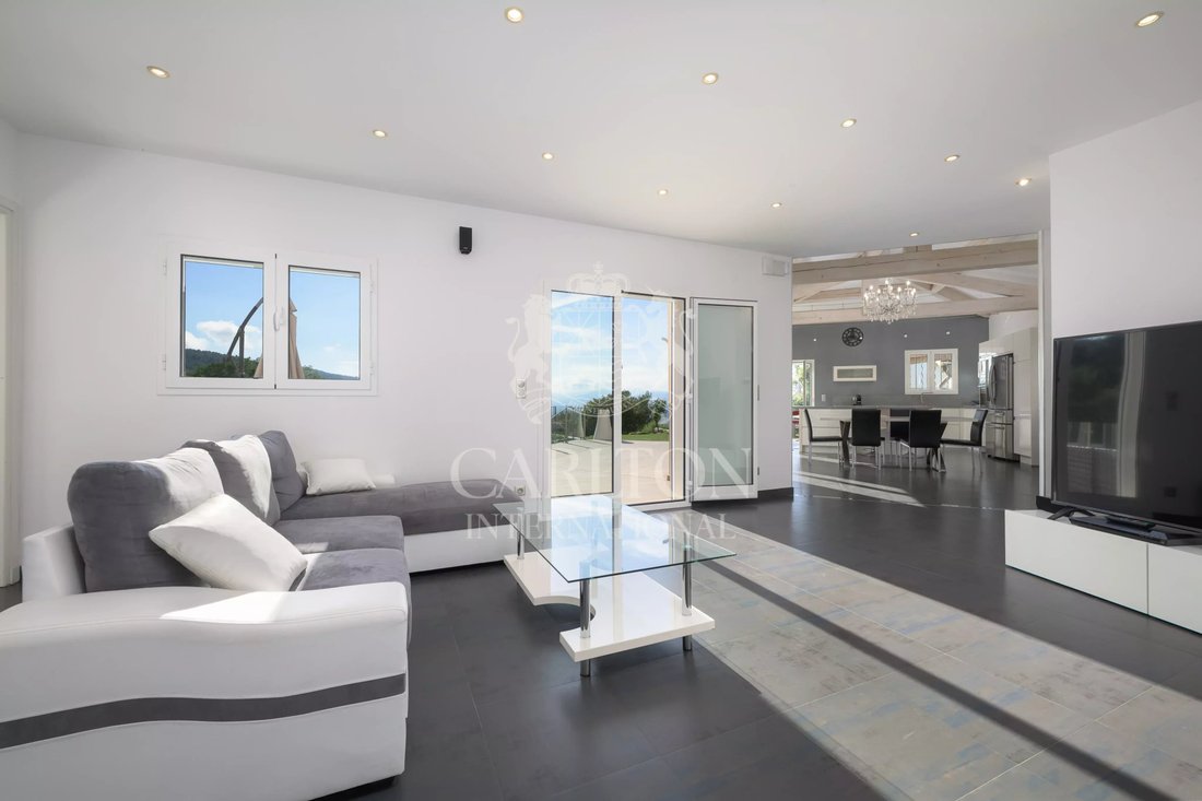 Villa à Èze, Provence-Alpes-Côte d'Azur, France 4 - 18830834