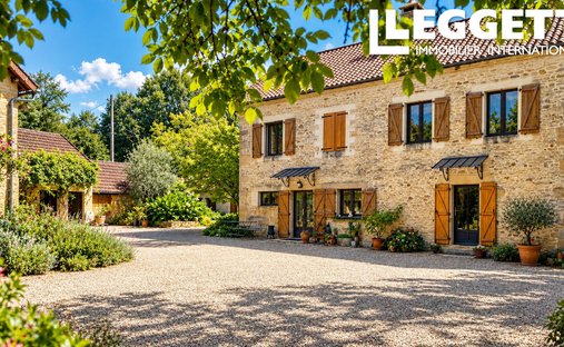 House in La Chapelle-Aubareil, Nouvelle-Aquitaine, France 1