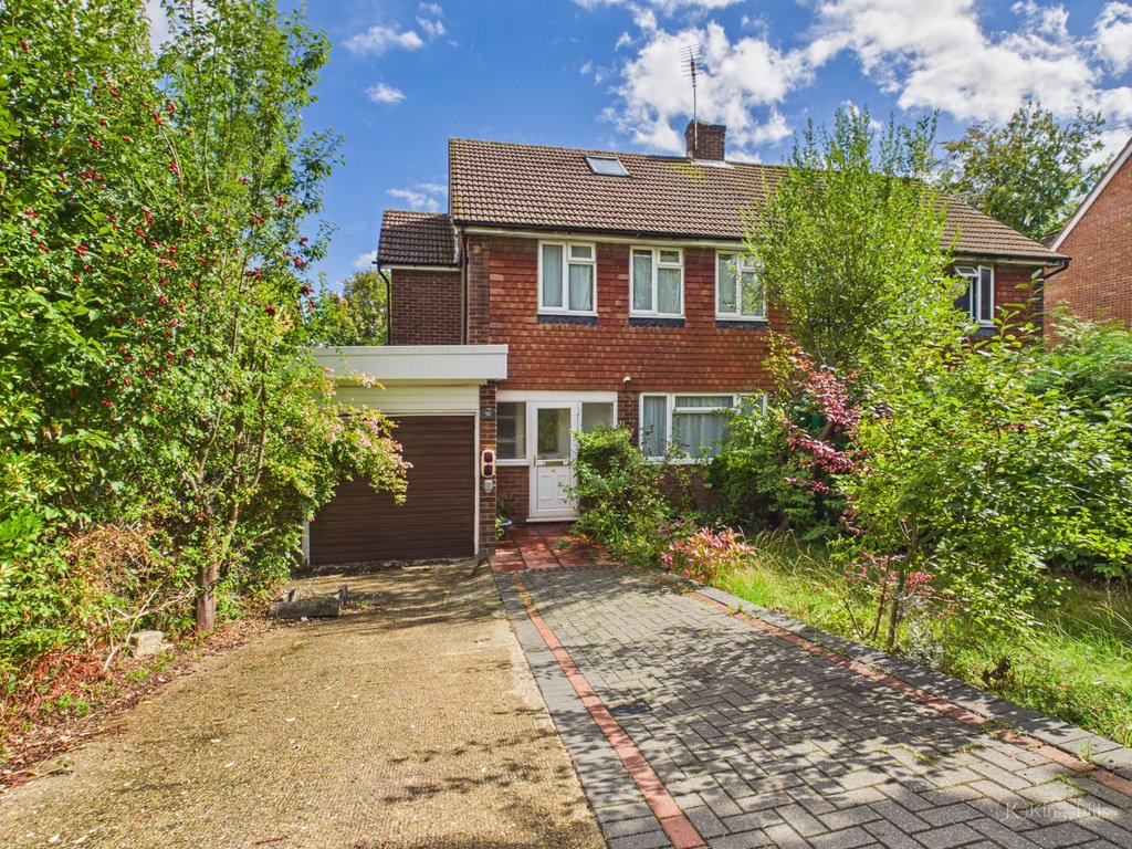 House in High Wycombe, England 1 - 18927112