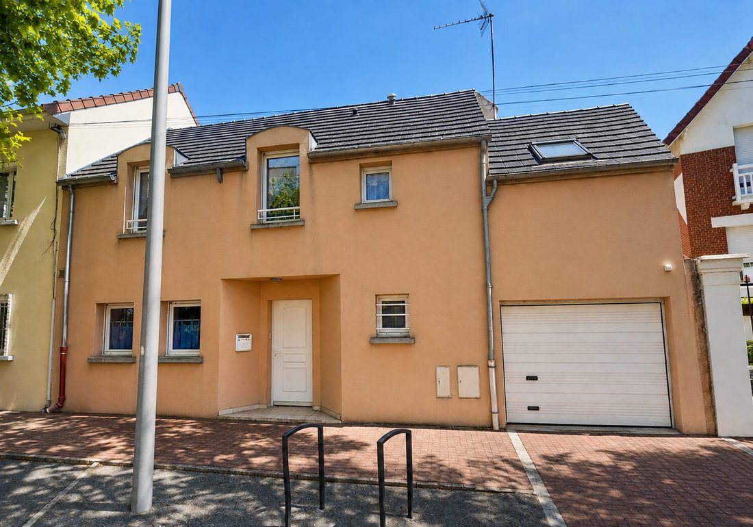 House in Ledru Rollin, Le Perreux-sur-Marne, France 2 - 18904935