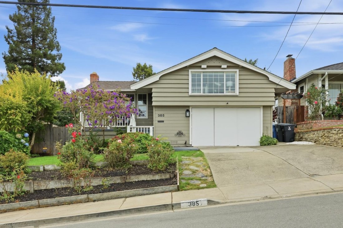 House in San Carlos, California, United States 1 - 18924968