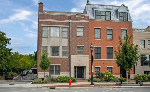 Townhouse in Glen Ellyn, Illinois, United States 1
