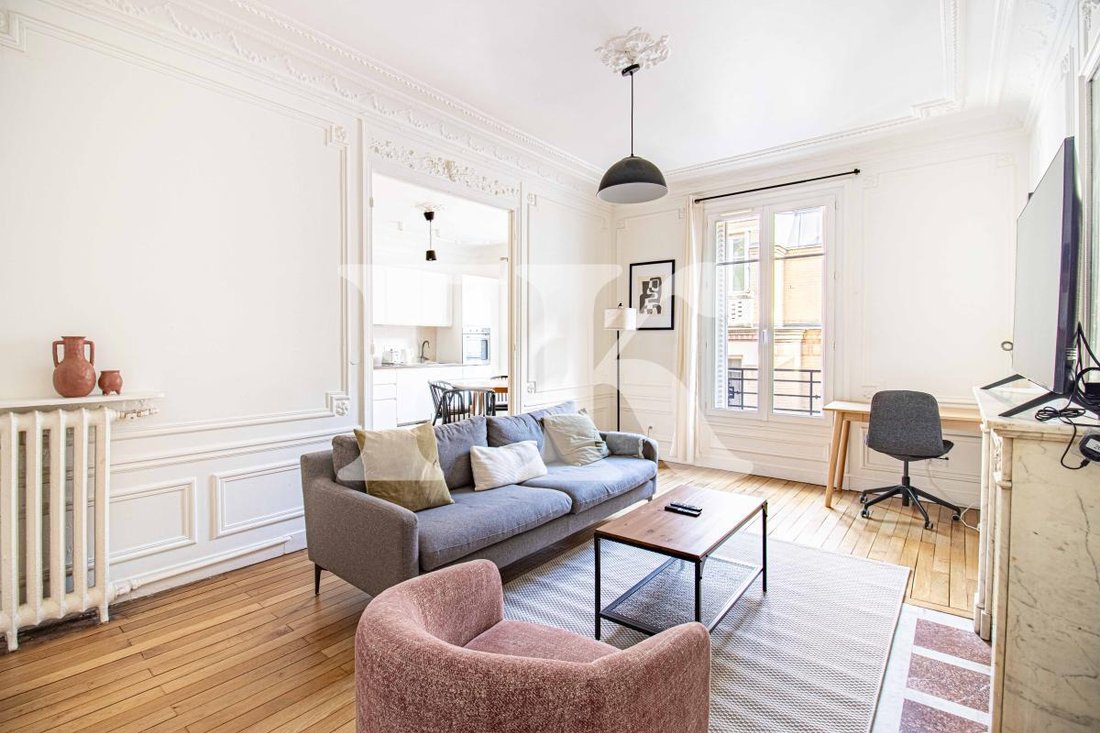 Apartment in Pereire-Malesherbes, Paris 17e Arrondissement, Paris 2 - 18923933