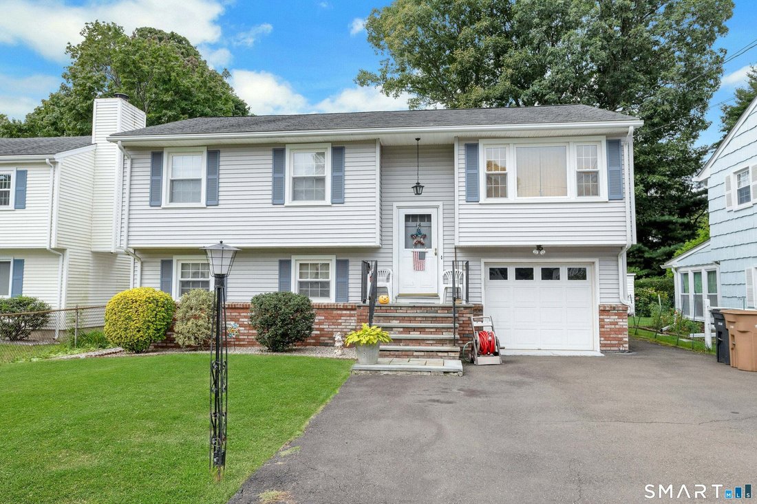 Townhouse in Stamford, Connecticut, United States 1 - 18925554