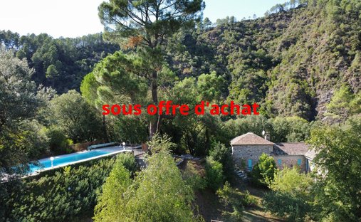 Country House in Saumane, Occitania, France 1