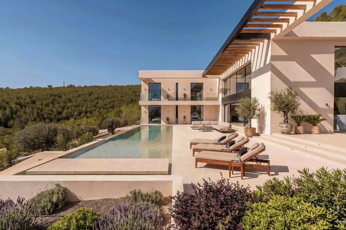 Villa in Ibiza Town, Balearic Islands, Spain 1 - 18926815