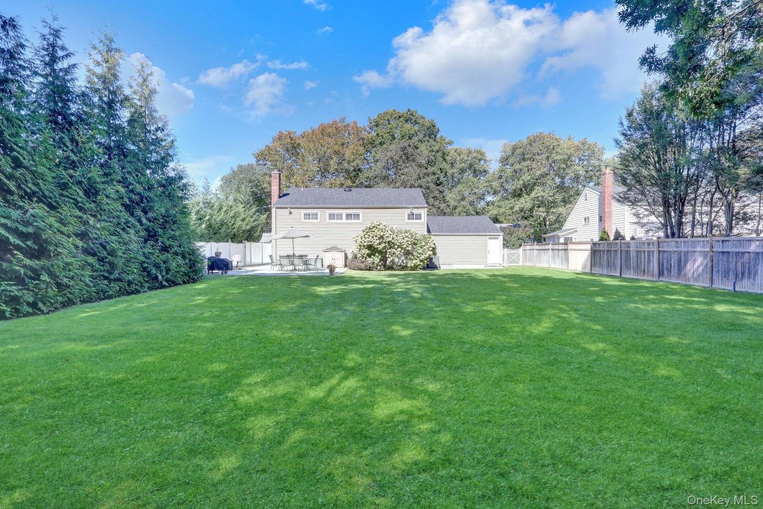 House in East Northport, New York, United States 3 - 18927866