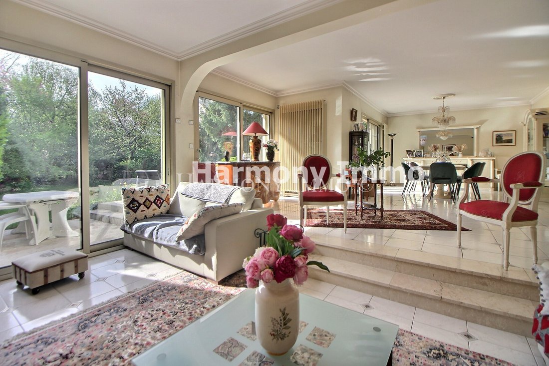 Villa in Antony, Ile-de-France, France 1 - 18926846