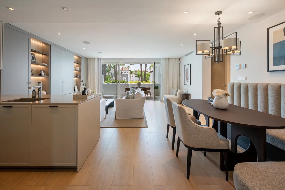Apartment in Marbella, Andalusia, Spain 1 - 18927131