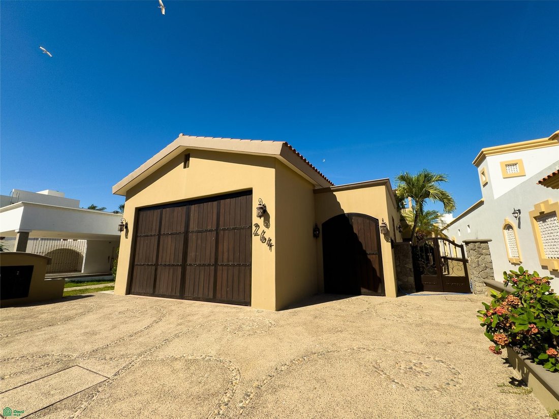 House in Mazatlán, Sinaloa, Mexico 5 - 18142039