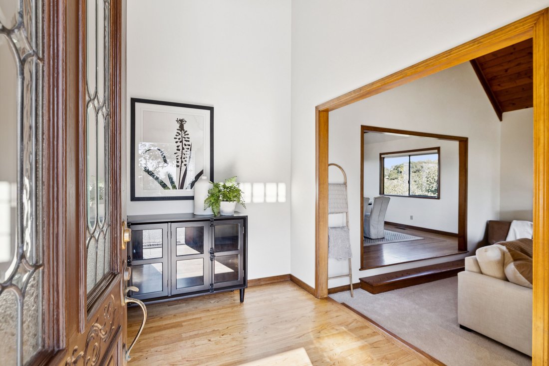 House in Novato, California, United States 3 - 18924501