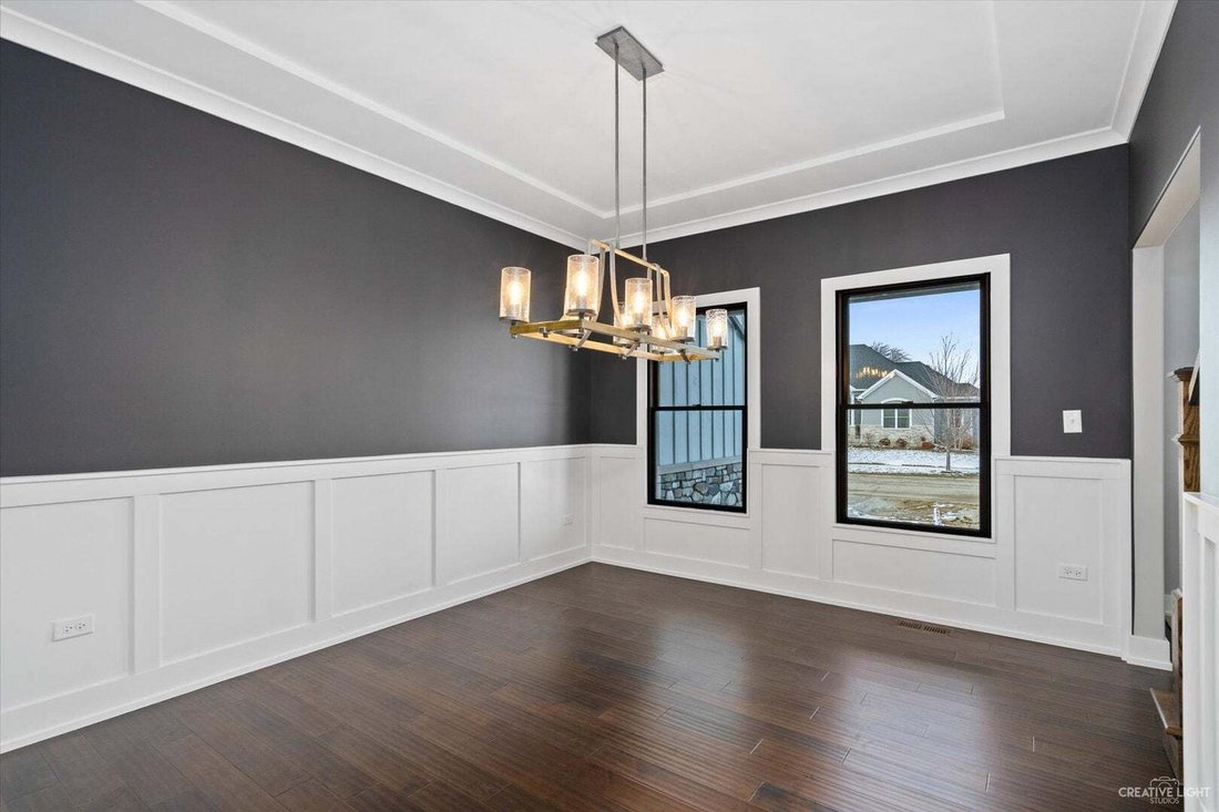 House in Bolingbrook, Illinois, United States 4 - 18926359