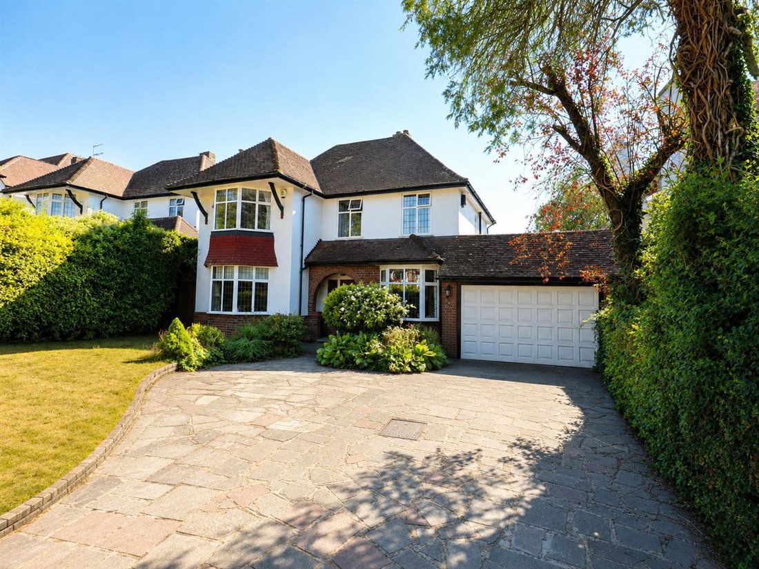 House in Orpington, Bromley, England 3 - 18925448