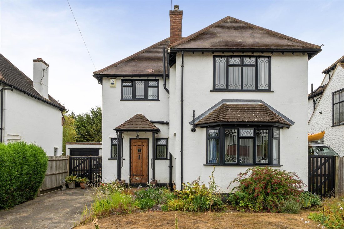 House in Petts Wood, Bromley, England 1 - 18925552